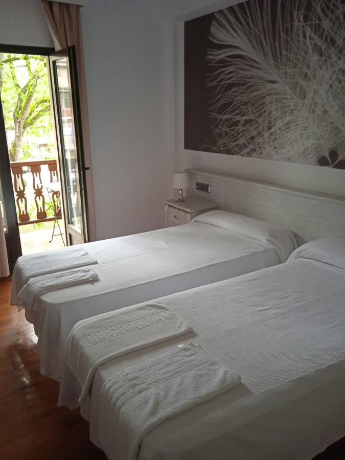 Hotel Pisuerga Proaza Esterno foto