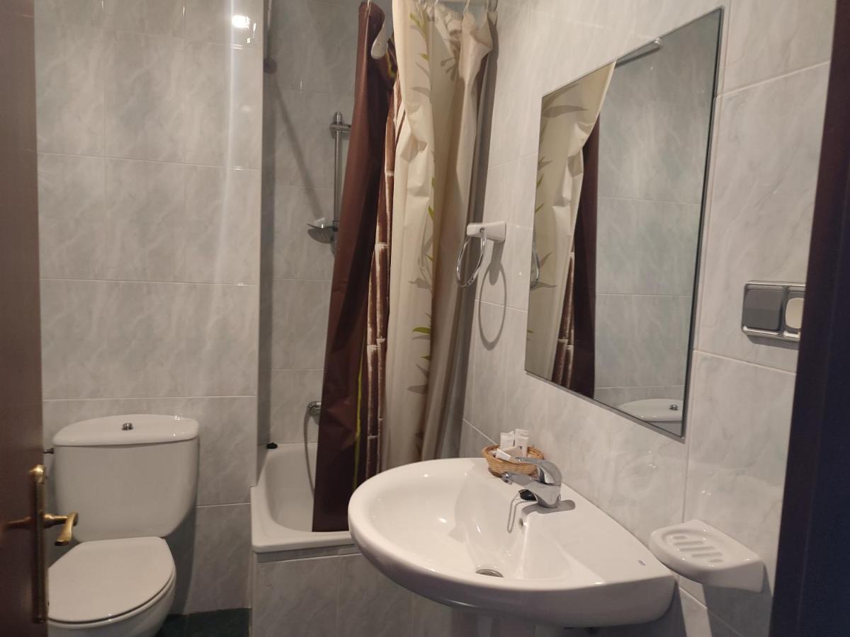 Hotel Pisuerga Proaza Esterno foto