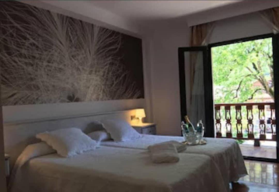 Hotel Pisuerga Proaza Esterno foto